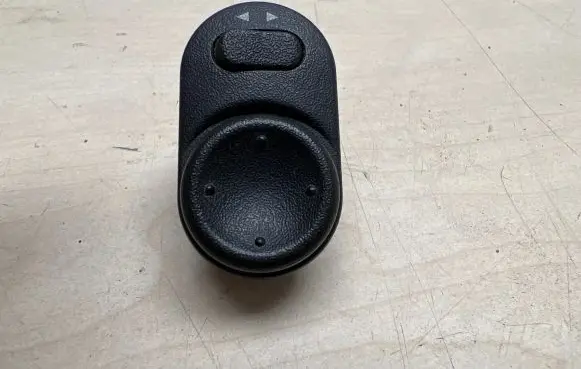 Opel Zafira A Wing mirror switch 09226861 3514T