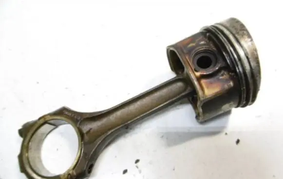 Volkswagen Sharan Piston 81L58