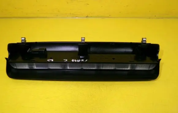 Opel Corsa C Third/center stoplight 09114502