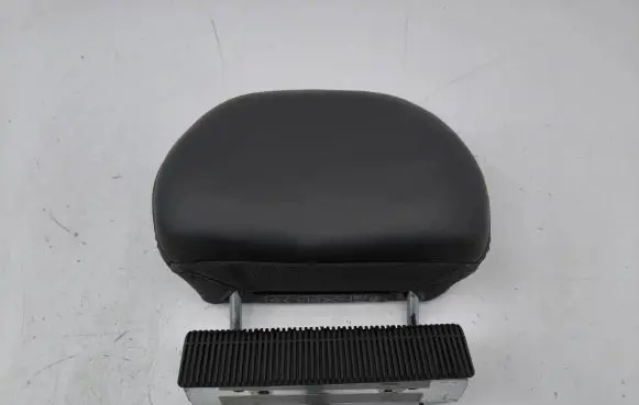 Volvo XC90 Rear seat headrest 