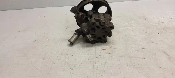 Opel Insignia A Power steering pump