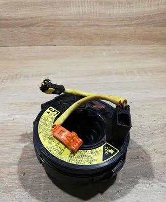 Toyota Avensis T250 Airbag slip ring squib (SRS ring) 93L0334CC