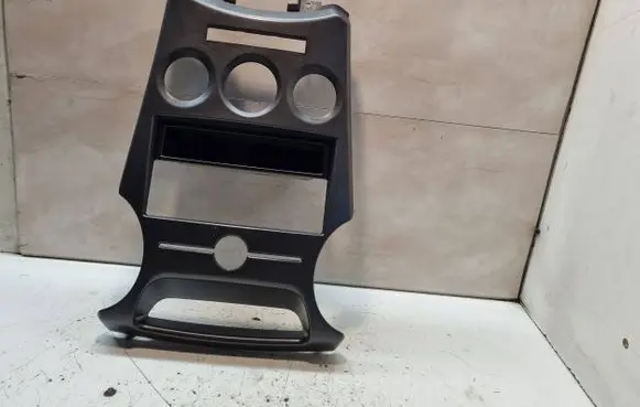 KIA Carens II Climate control/heater control trim 805F2648