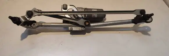 BMW X1 E84 Front wiper linkage and motor 2992466