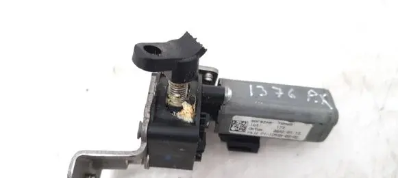 BMW 6 F12 F13 Seat adjustment motor 18585 P1125390302