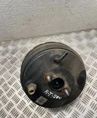 Hyundai Tucson JM Brake booster 585002e450