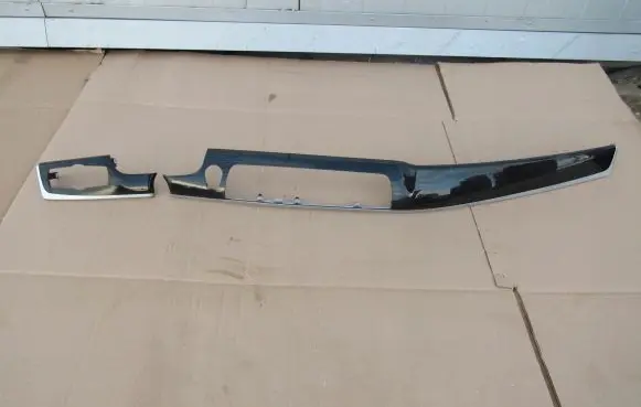 BMW M5 Dashboard glove box trim 9192941 9192943