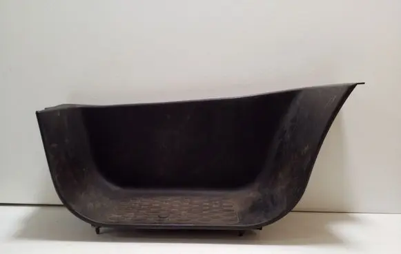 Iveco Daily 6th gen Front sill trim cover 5801869288