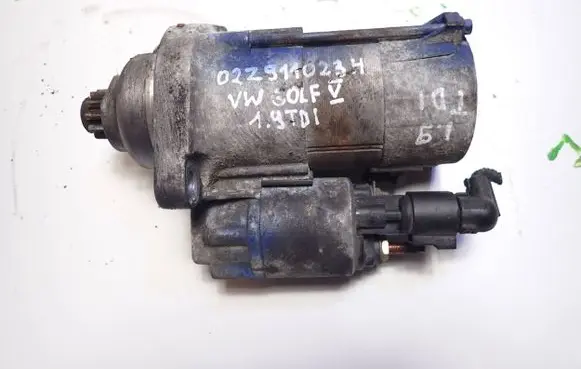 Volkswagen Golf V Starter motor 02Z911023H