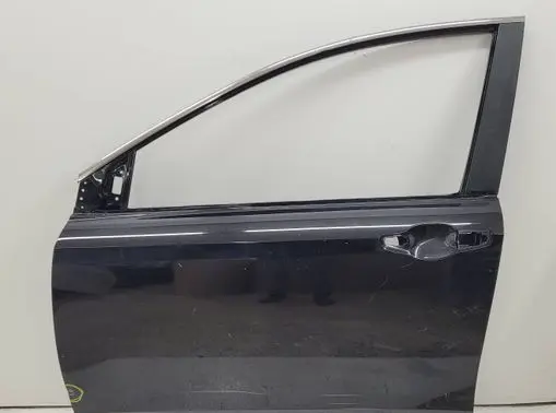 Honda CR-V Front door