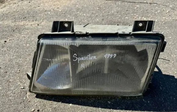 Mercedes-Benz Sprinter W901 W902 W903 W904 Headlight/headlamp