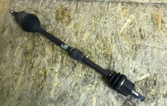 Hyundai Elantra Front driveshaft