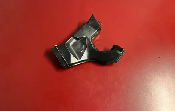 BMW X3 G01 Rain gutter 7411521