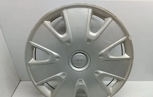 Ford Fiesta R14 wheel hub/cap/trim 6S611130BA
