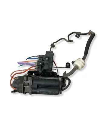 Porsche Cayenne (9Y0 9Y3) Air suspension compressor/pump 4M0616005H 10R036089