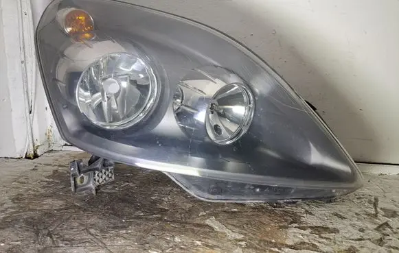 Opel Zafira B Headlight/headlamp 24451053 0301214202 0301214202668