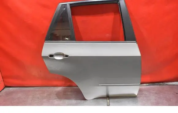 BMW X5 E70 Rear door