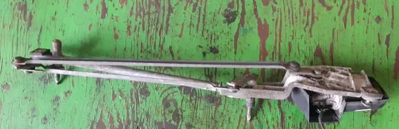 Ford Focus Front wiper linkage and motor