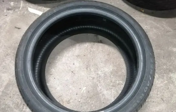 Volkswagen Golf IV R18 summer tire 22540R18