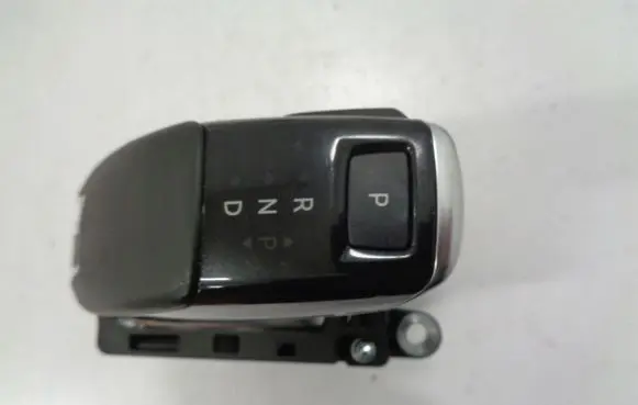 Peugeot 3008 II Gear selector 98205727DX
