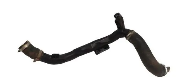 Intercooler hose/pipe