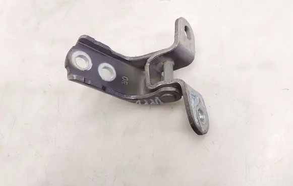Toyota Hilux VIII Front door upper hinge