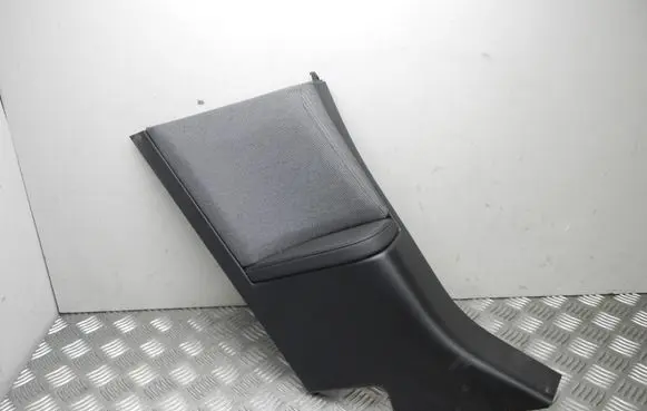 BMW i3 (B) pillar trim (top) 7272427 T9398