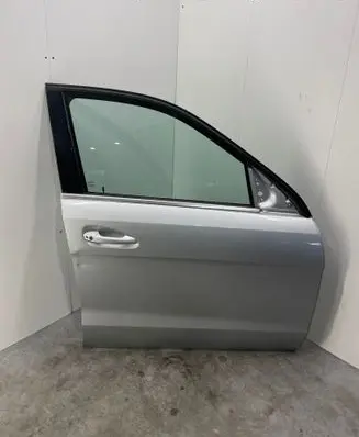 Mercedes-Benz ML W166 Front door