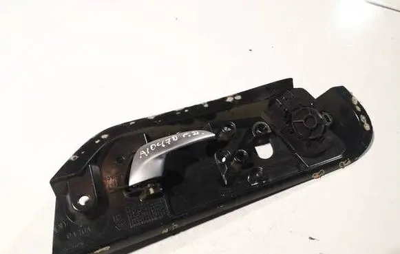 Volvo S60 Front door interior handle 8693727