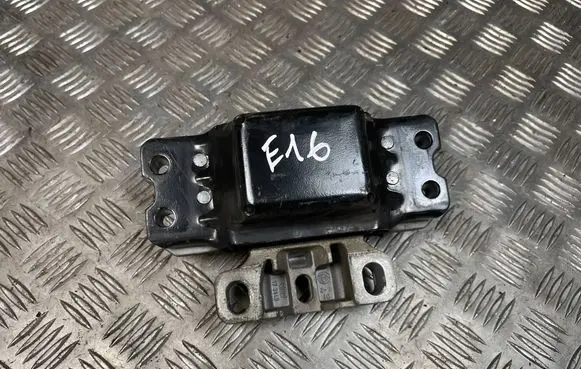 Audi A3 S3 A3 Sportback 8P Engine mount bracket 1K0199555M