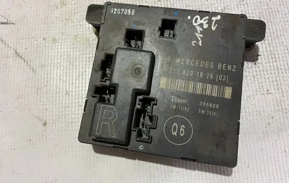 Mercedes-Benz E W211 Door control unit/module a2118201626 2118201626