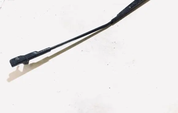 Renault Modus Front wiper blade arm 8200212750b