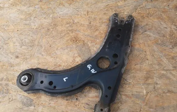 Volkswagen Golf IV Front lower control arm/wishbone