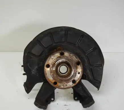 Volkswagen Jetta VI Front wheel hub