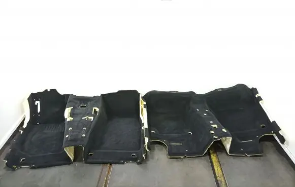BMW M3 Front floor carpet liner 7483082