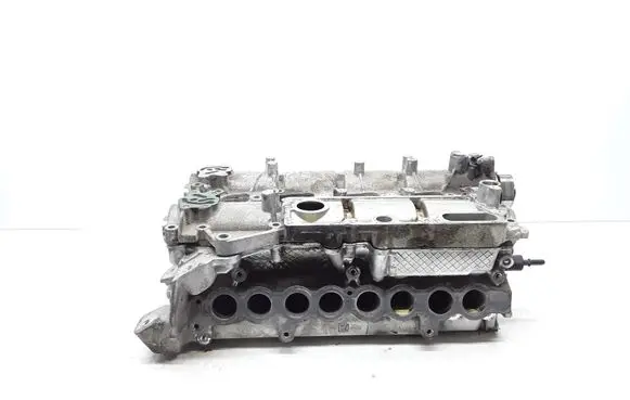 Volvo V70 Engine head P31430292 31401057