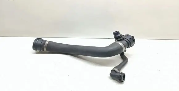 BMW 1 E81 E87 Engine coolant pipe/hose 7525641