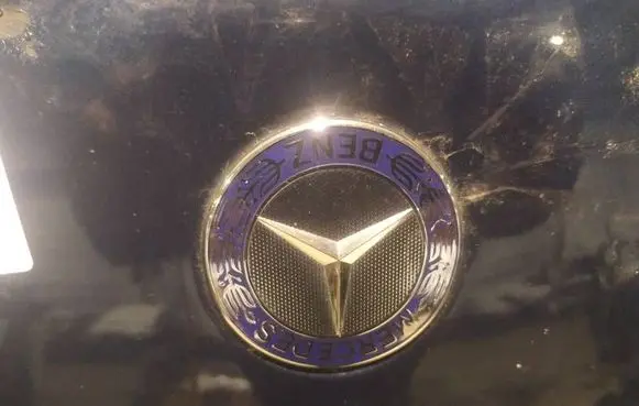 Mercedes-Benz B W245 Manufacturer badge logo/emblem 