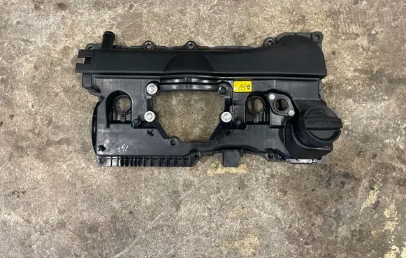 Rocker cam cover