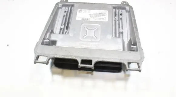 Mercedes-Benz B W245 Engine control unit/module A2661539779 A0024463140