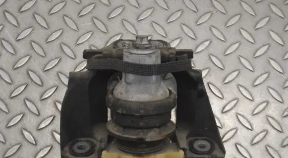 Volvo S90, V90 Engine mount bracket 26008 326F22