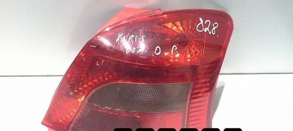 Toyota Yaris Rear/tail lights