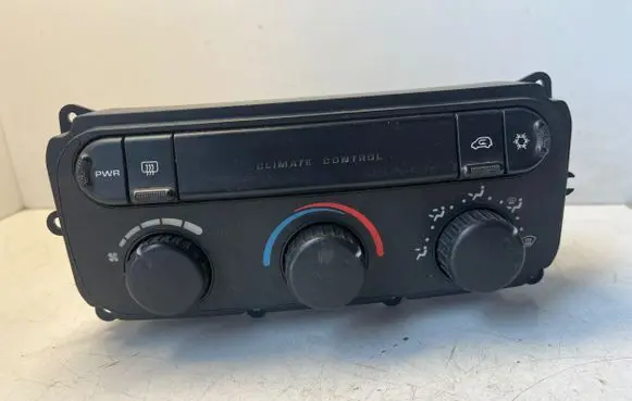 Chrysler Voyager Climate control unit 05005001AD 001AD 3000216714