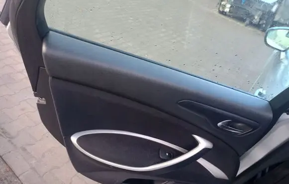 Citroen C5 Front door card panel trim