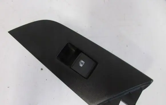 Toyota Prius (XW50) Electric window control switch