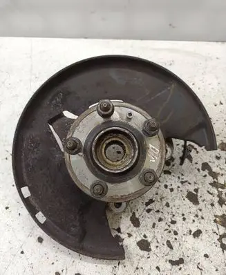Opel Insignia A Front wheel hub 