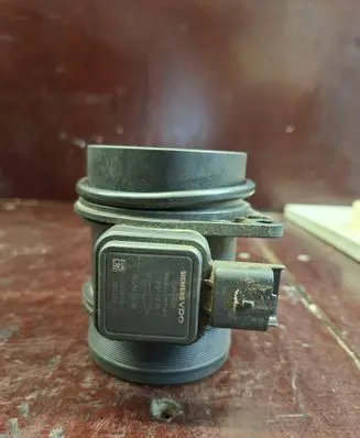 Peugeot 607 Mass air flow meter 5WK27001 9645948780 0020679