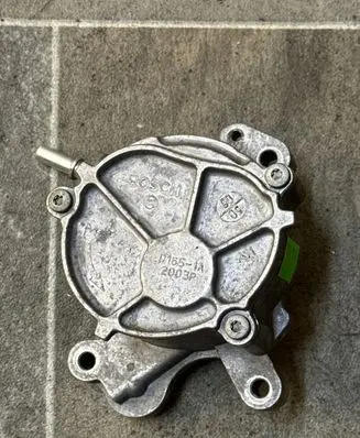 Volvo V50 Vacuum pump D1651A 2003P