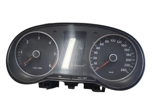 Volkswagen Polo V 6R Speedometer (instrument cluster) A2C53385389 6R0920861D 00121300