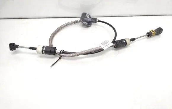 Volvo V40 Gear shift cable linkage 31367503